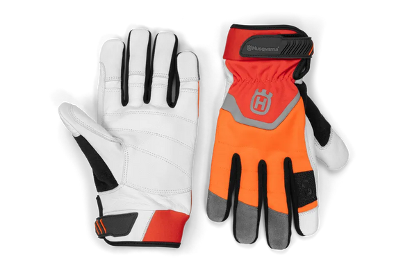 Gloves, Technical with saw protection